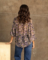 BLUSA MANGAS ABULLONADAS - Monica Ecco