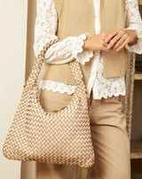 BOLSA PIEL ASA TRENZADA GRANDE BEIGE - Monica Ecco