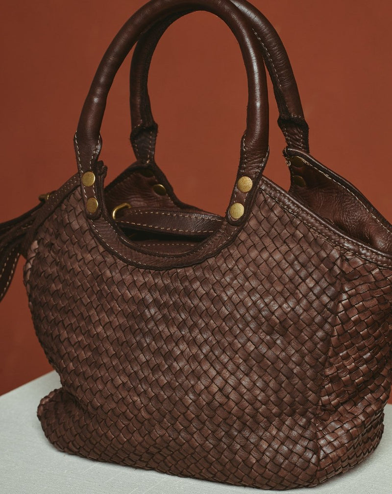 BOLSO PIEL CESTA TRENZADA MARRÓN - Monica Ecco