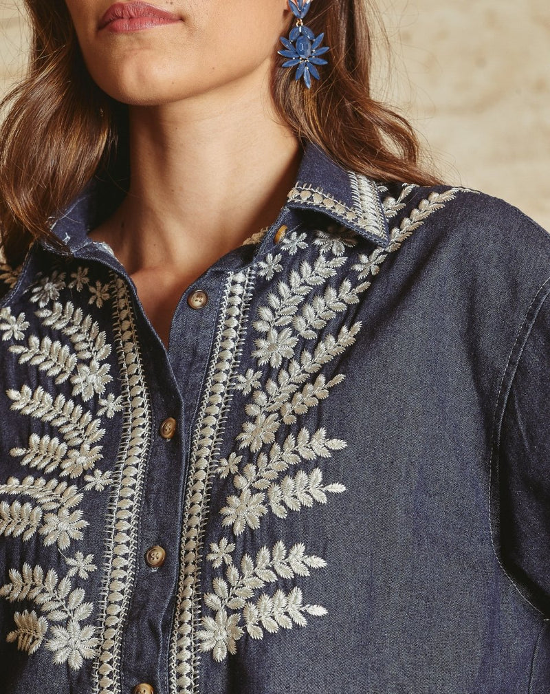 CAMISA JEANS BORDADA - Monica Ecco