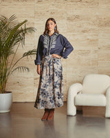 CAMISA JEANS BORDADA - Monica Ecco