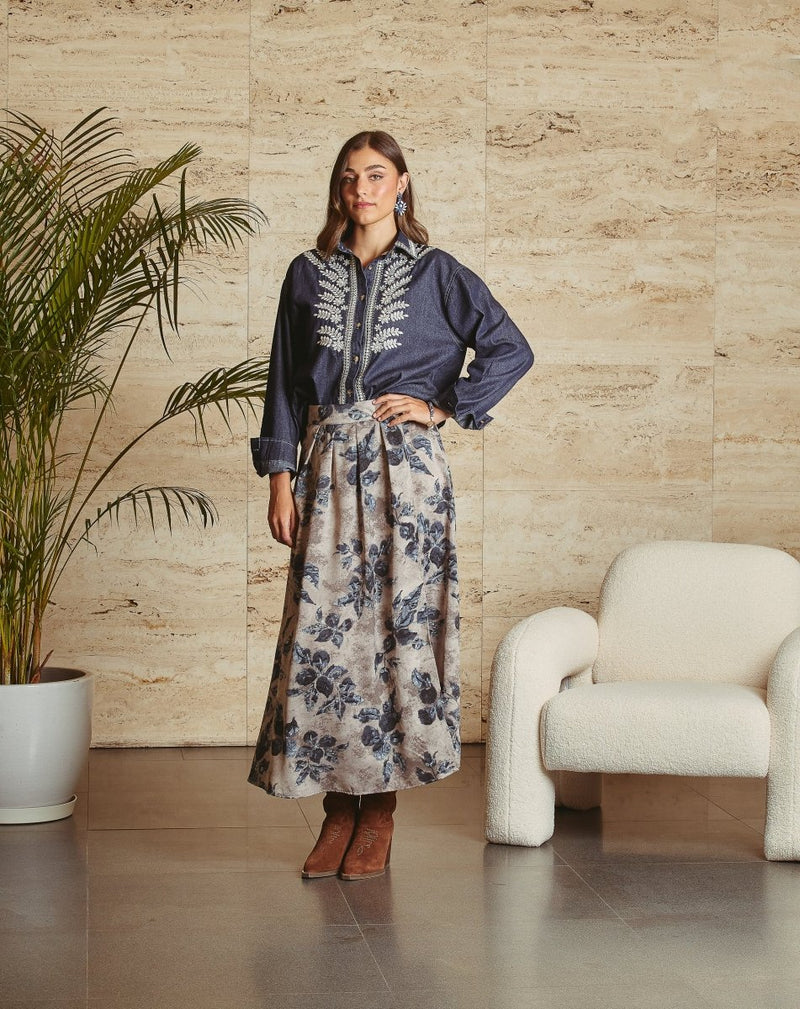 CAMISA JEANS BORDADA - Monica Ecco