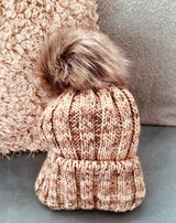 GORRO LANA CON VUELTA CAMEL - Monica Ecco